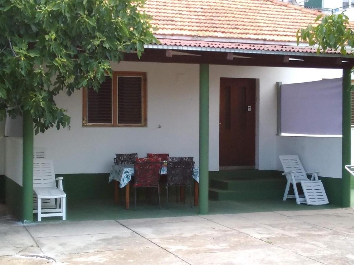 House " Bond " Villa Tisno Dış mekan fotoğraf